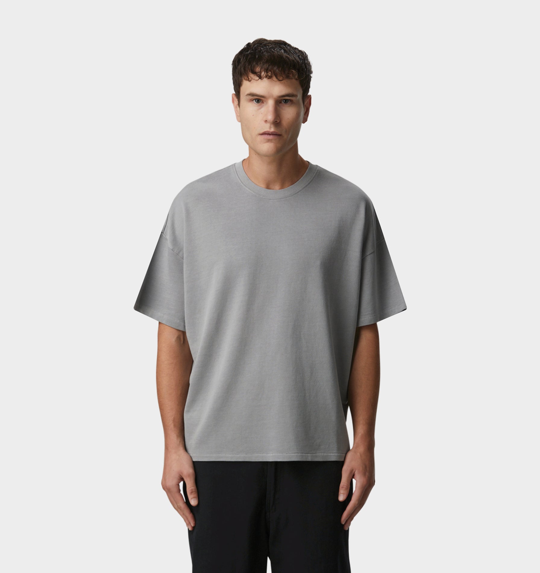 Heavy Lewi Tee - Washed Grey