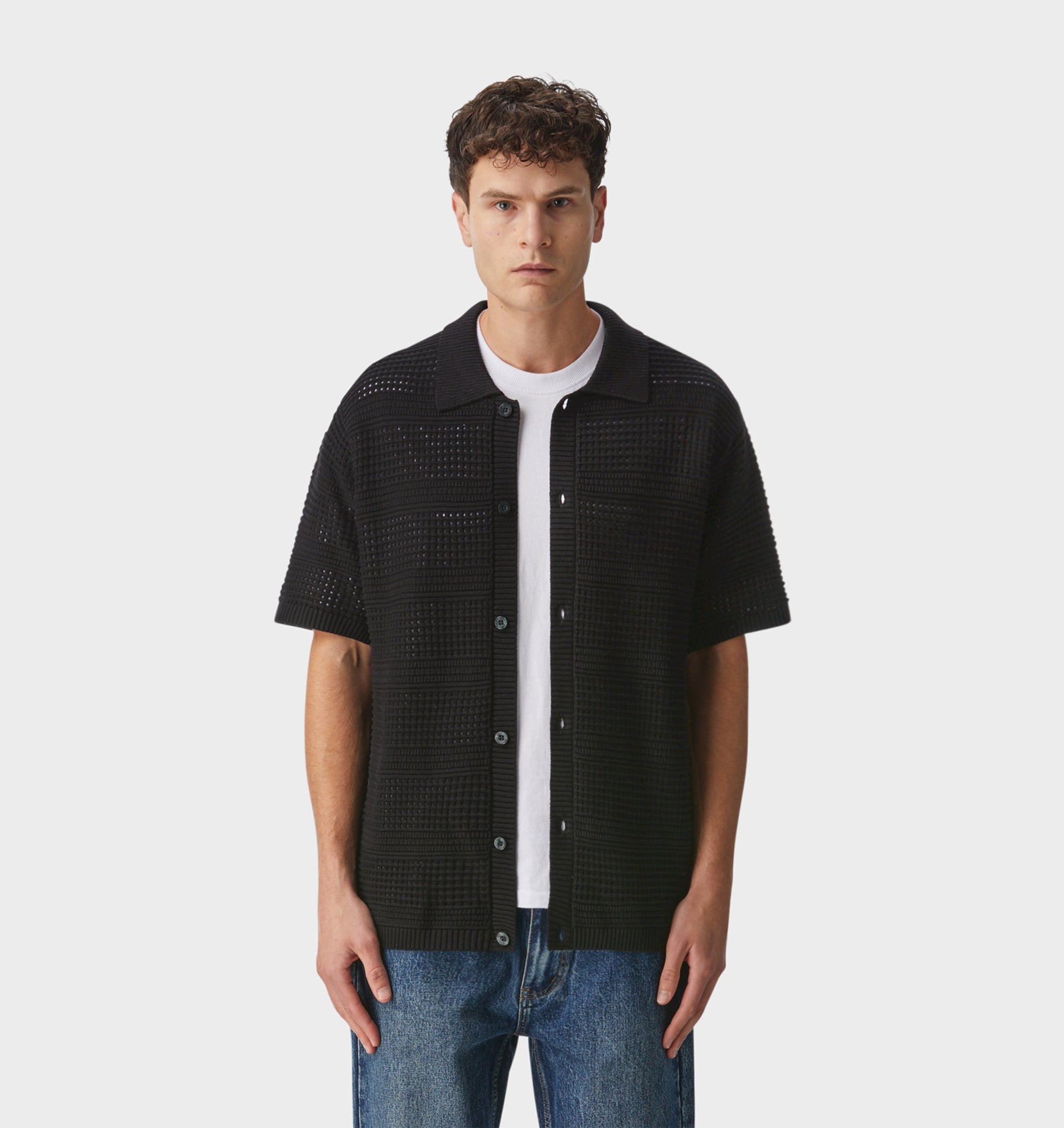 Textured Knit SS Shirt - Black