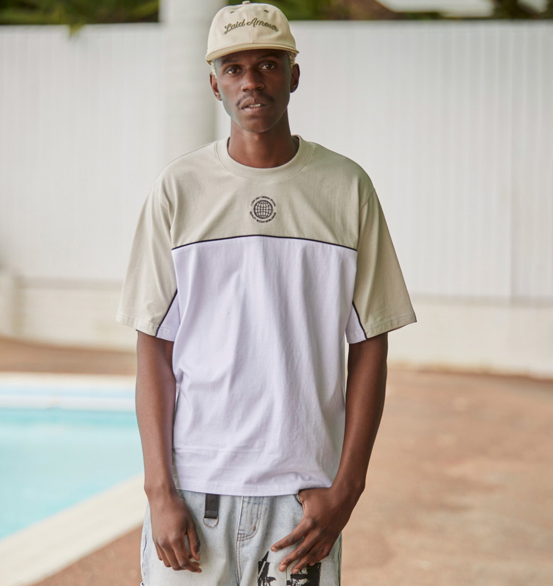 Piped Tee - White/Washed Stone