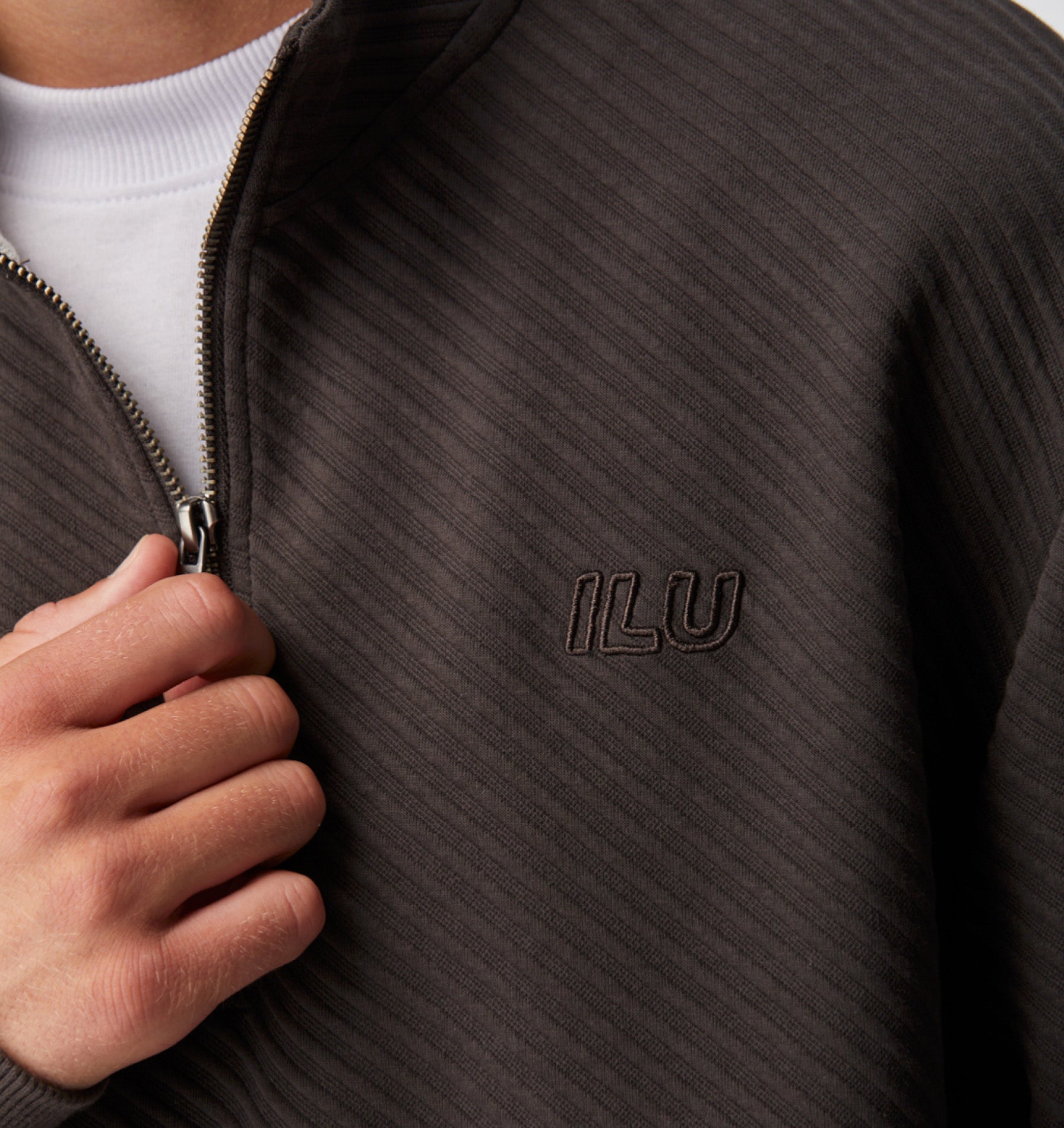 Textured Tottenham Pullover - Espresso