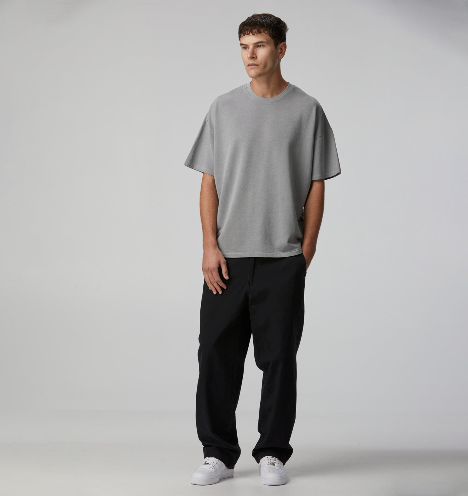 Heavy Lewi Tee - Washed Grey