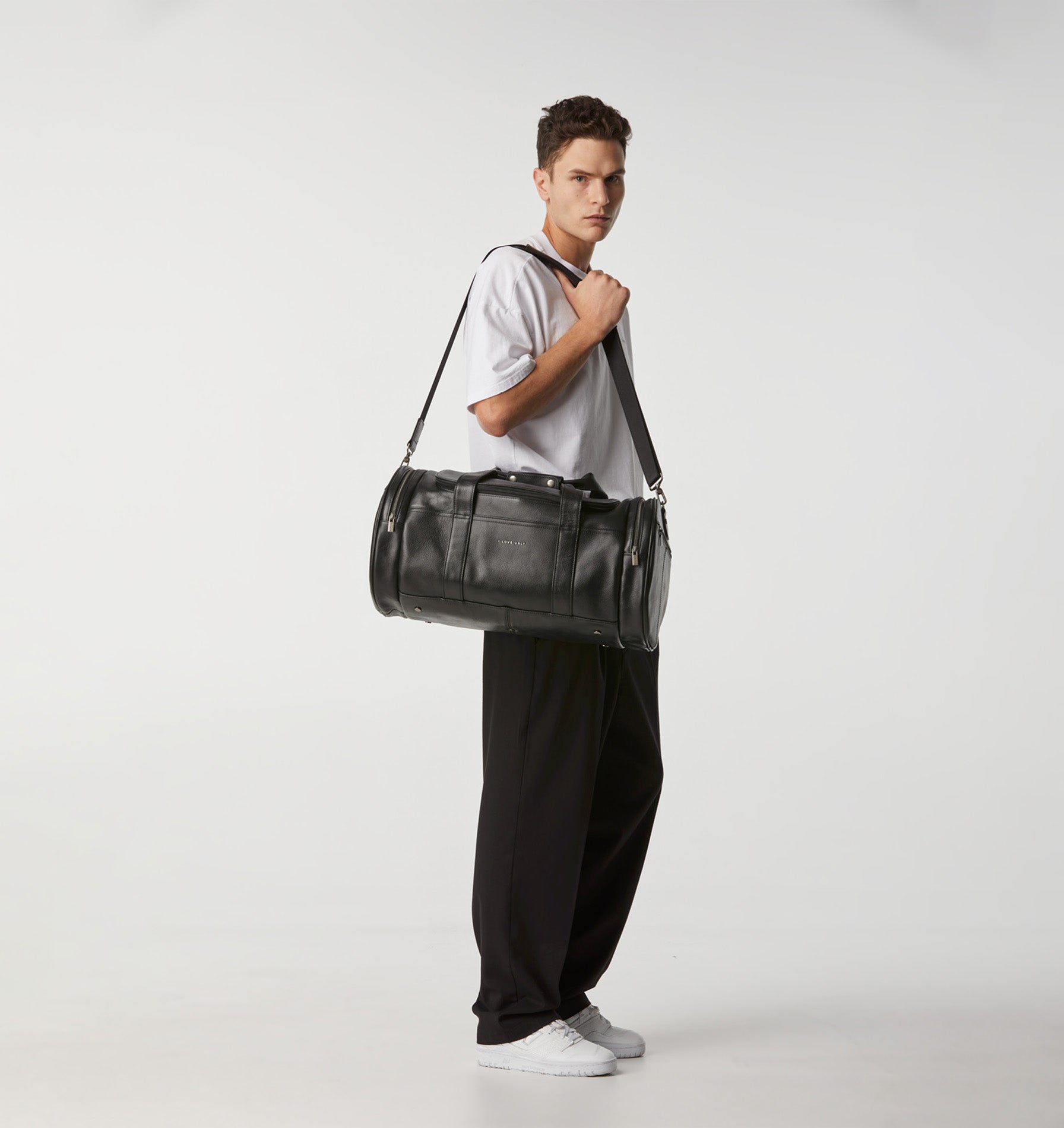 Floyd Leather Duffle Bag - Black